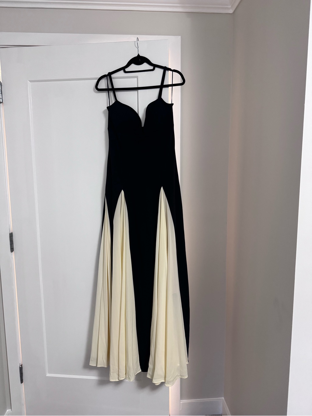 Arcina Ori Paloma Maxi Dress- Brand New! — image 3 of 8